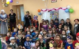karnawał postaci z bajek i wsparcie edukacji Ruela 2025 (10)